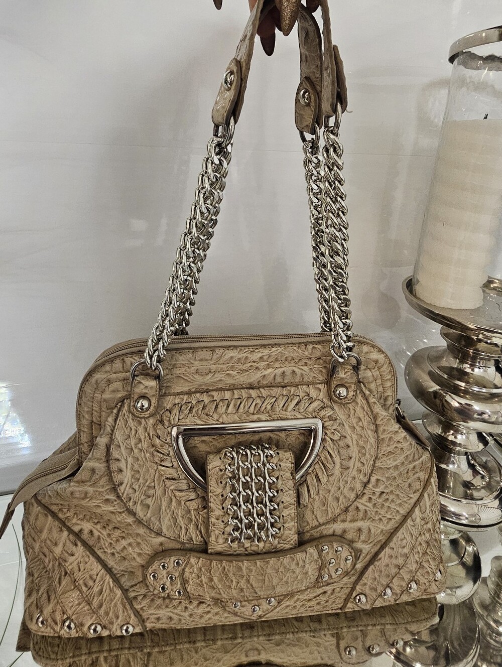 Women’s Beige Chain-Handle Shoulder Bag